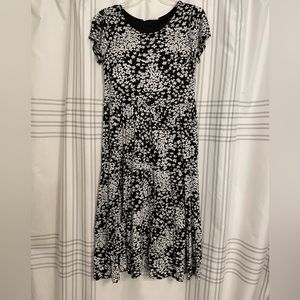 Midi tiered knit dress